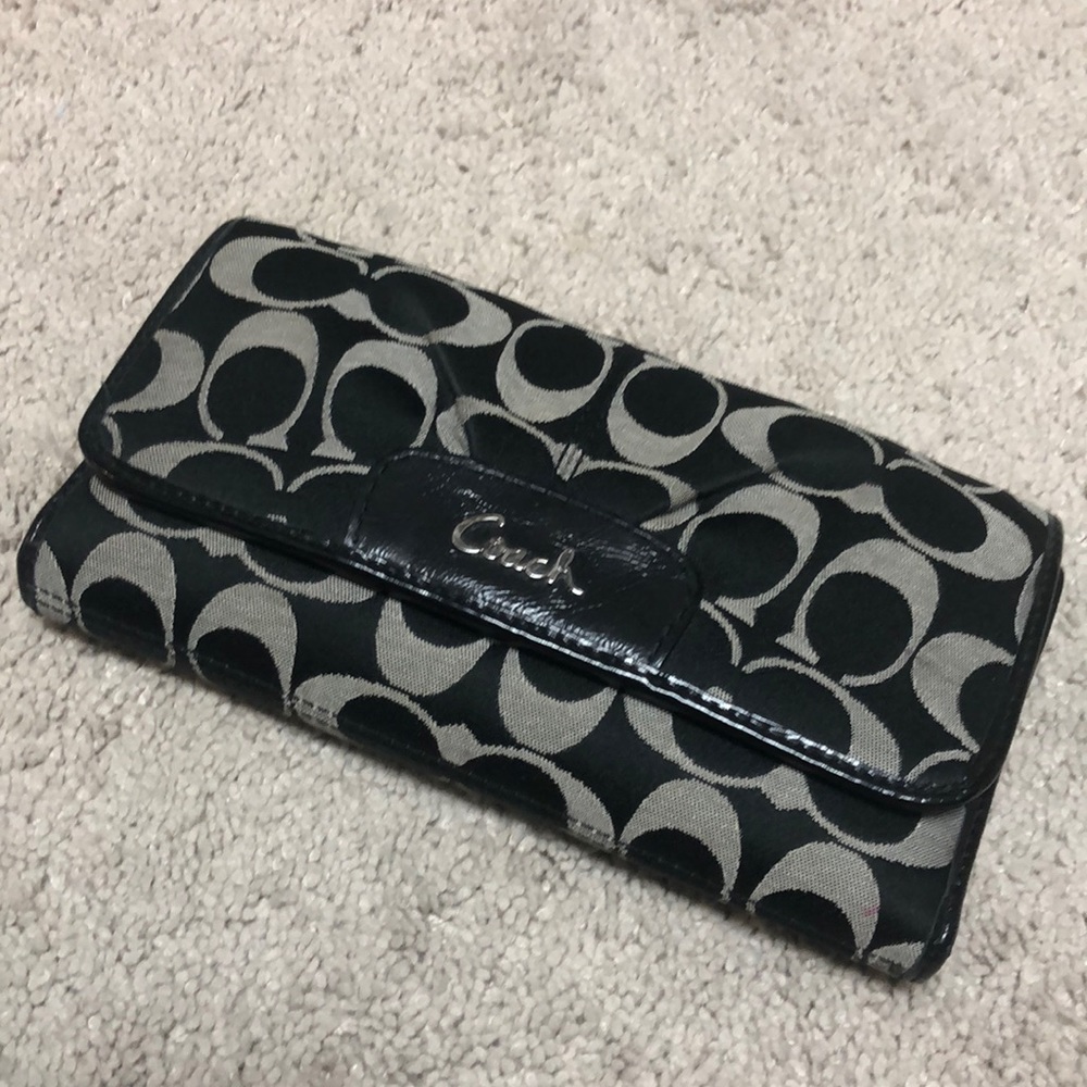 Coach wallet